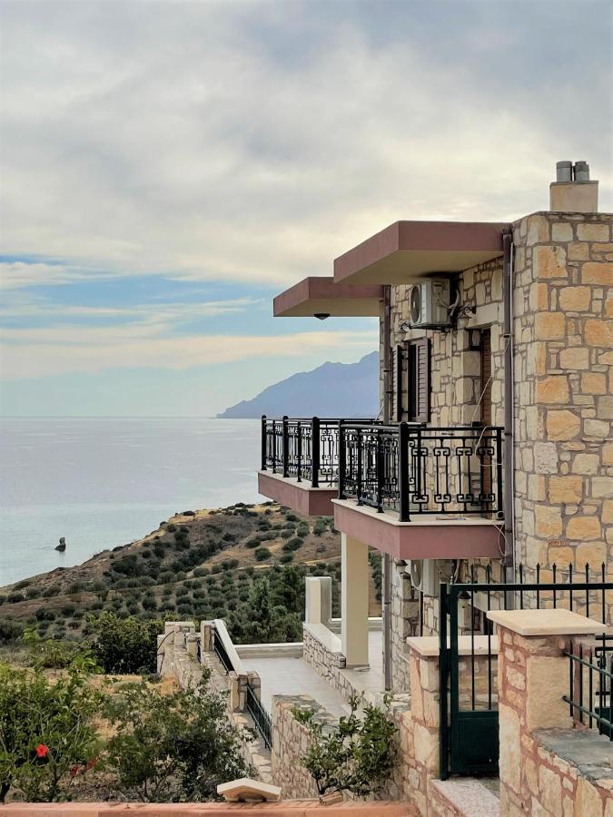 Blue Coast - Seaside Apartment كيراتوكامبوس المظهر الخارجي الصورة
